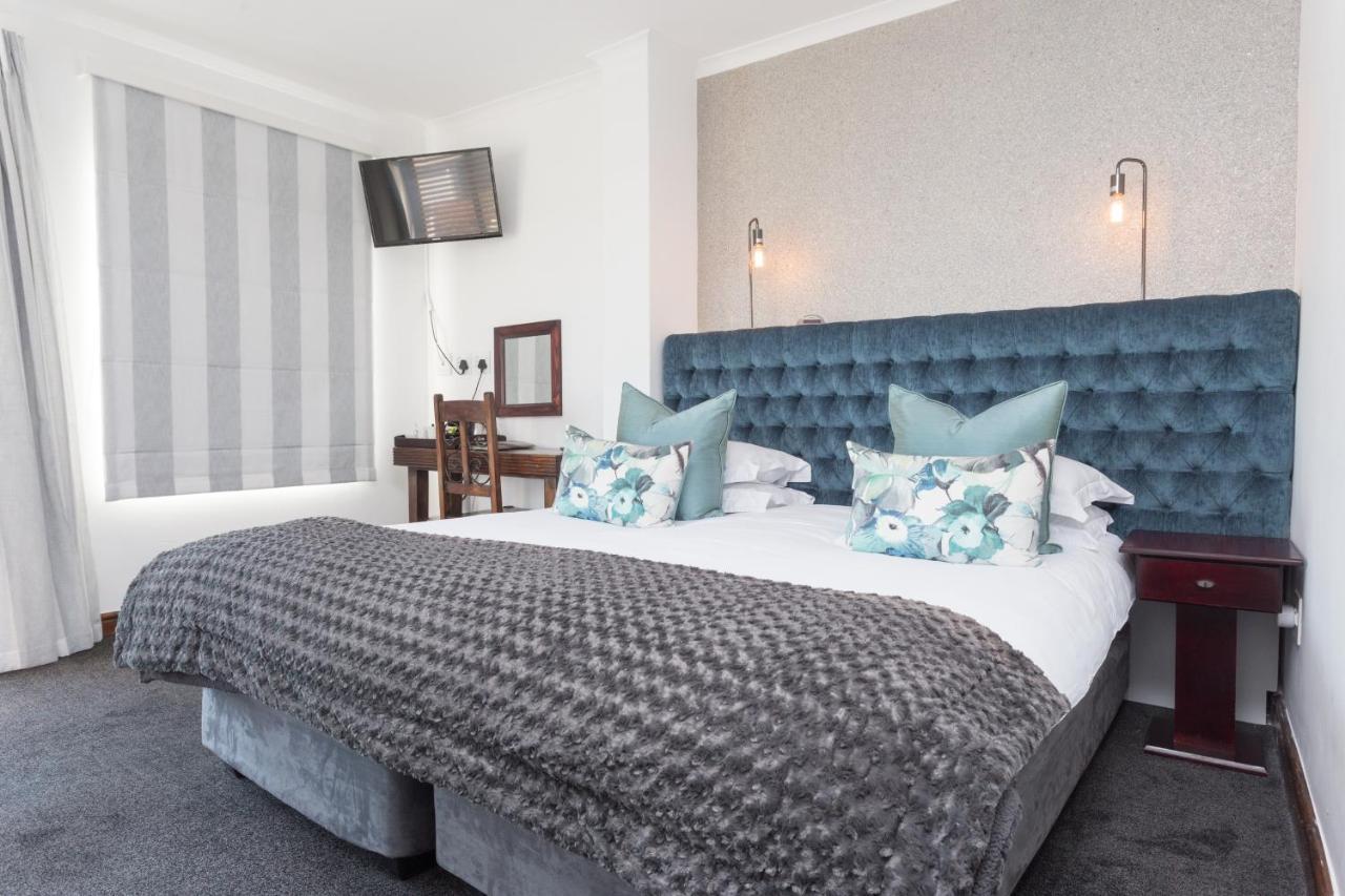 Maartens Guesthouse Cape Town Bagian luar foto