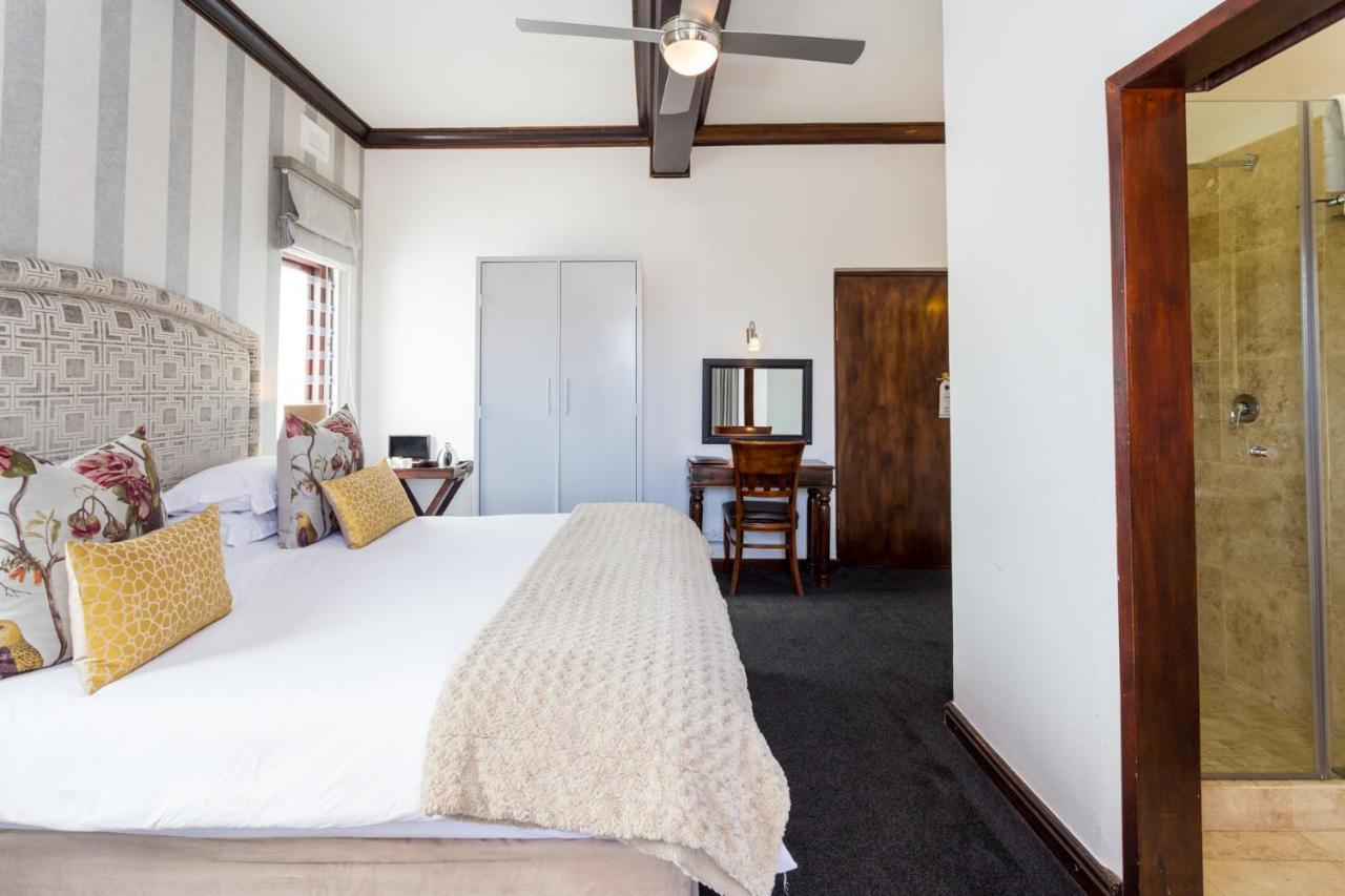Maartens Guesthouse Cape Town Bagian luar foto