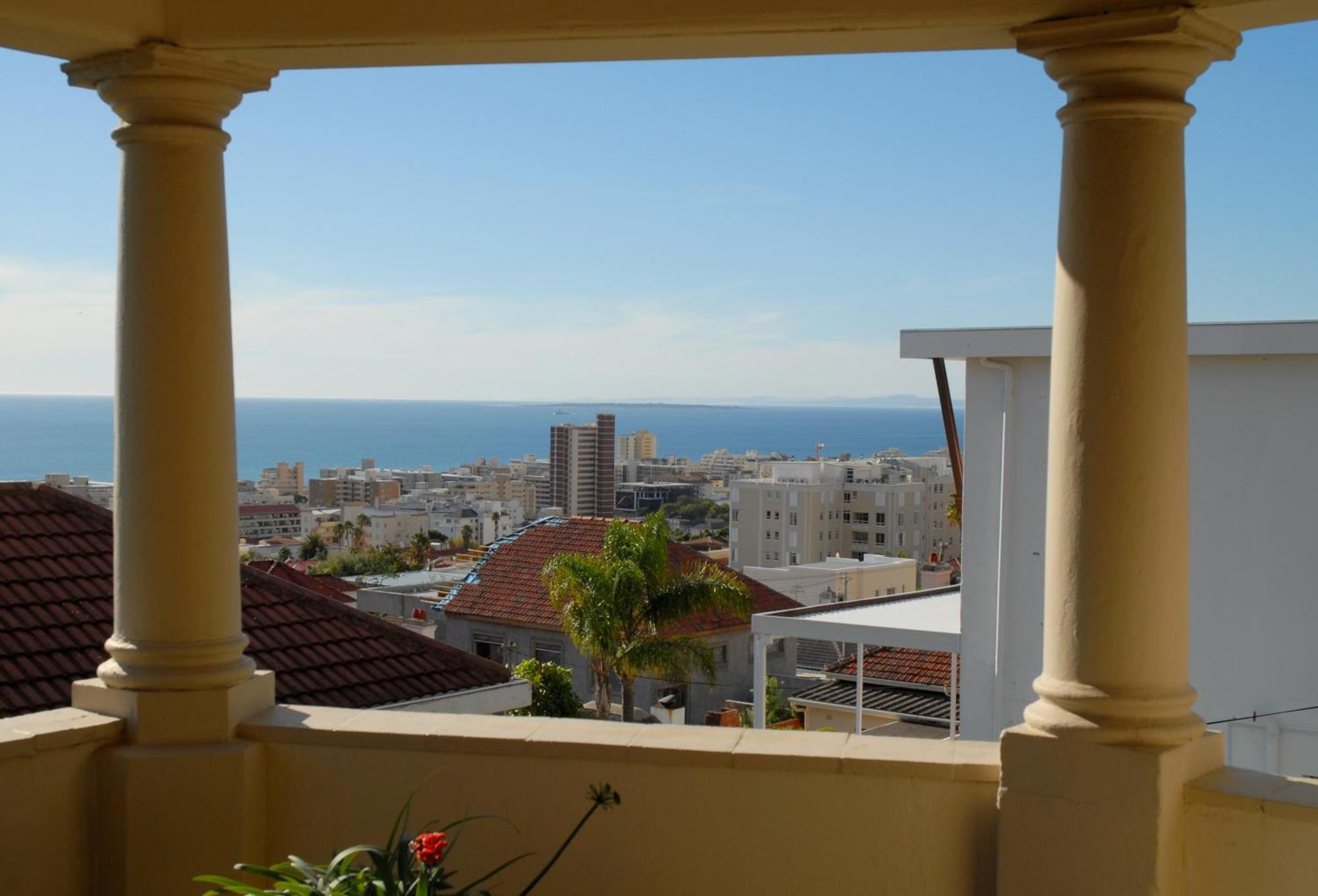 Maartens Guesthouse Cape Town Bagian luar foto