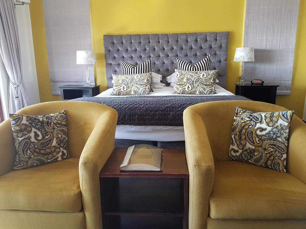 Maartens Guesthouse Cape Town Bagian luar foto